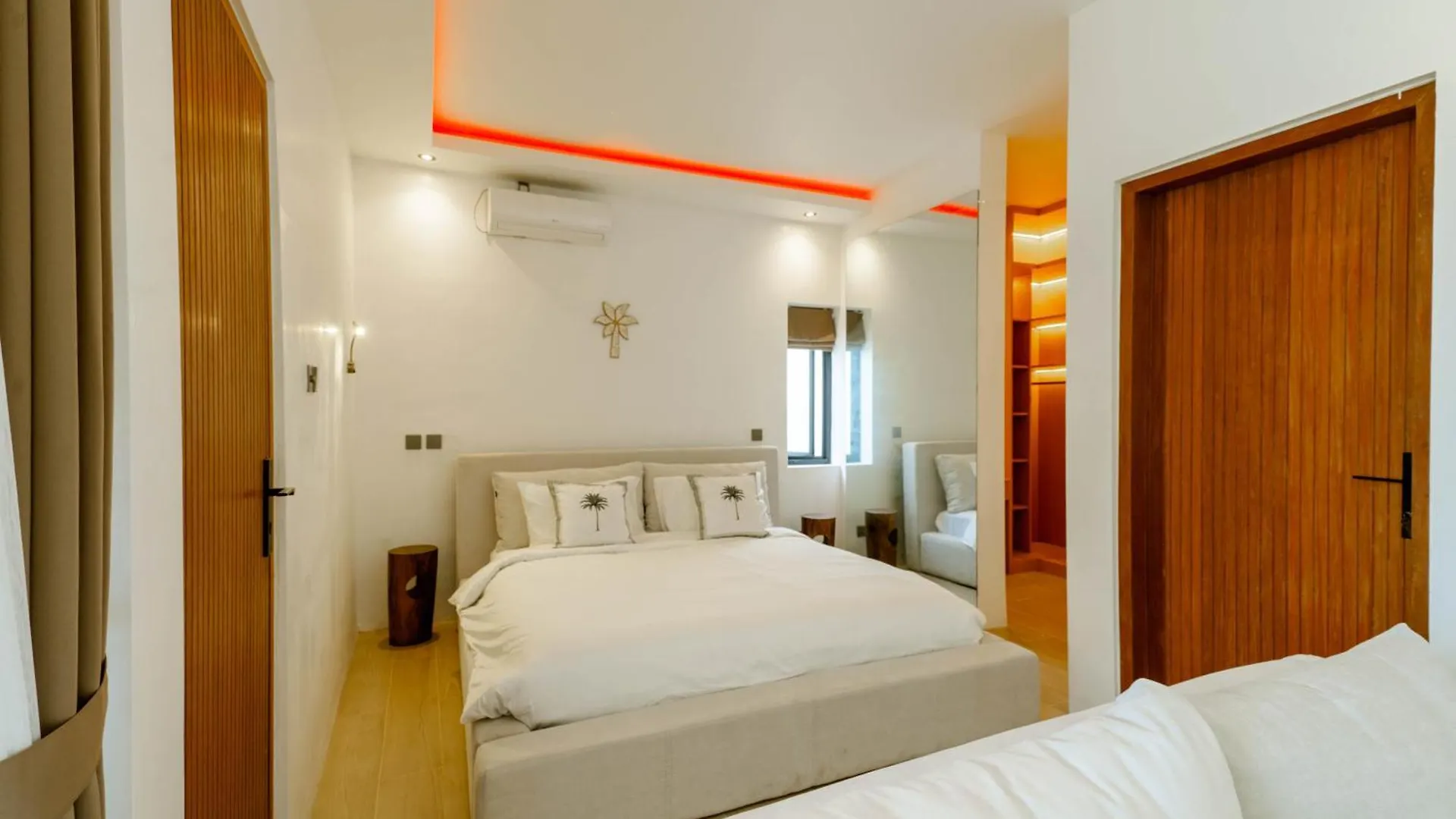Canggu Stylish Modern 2 Bedroom Villa Dalung  Dalung (Bali)