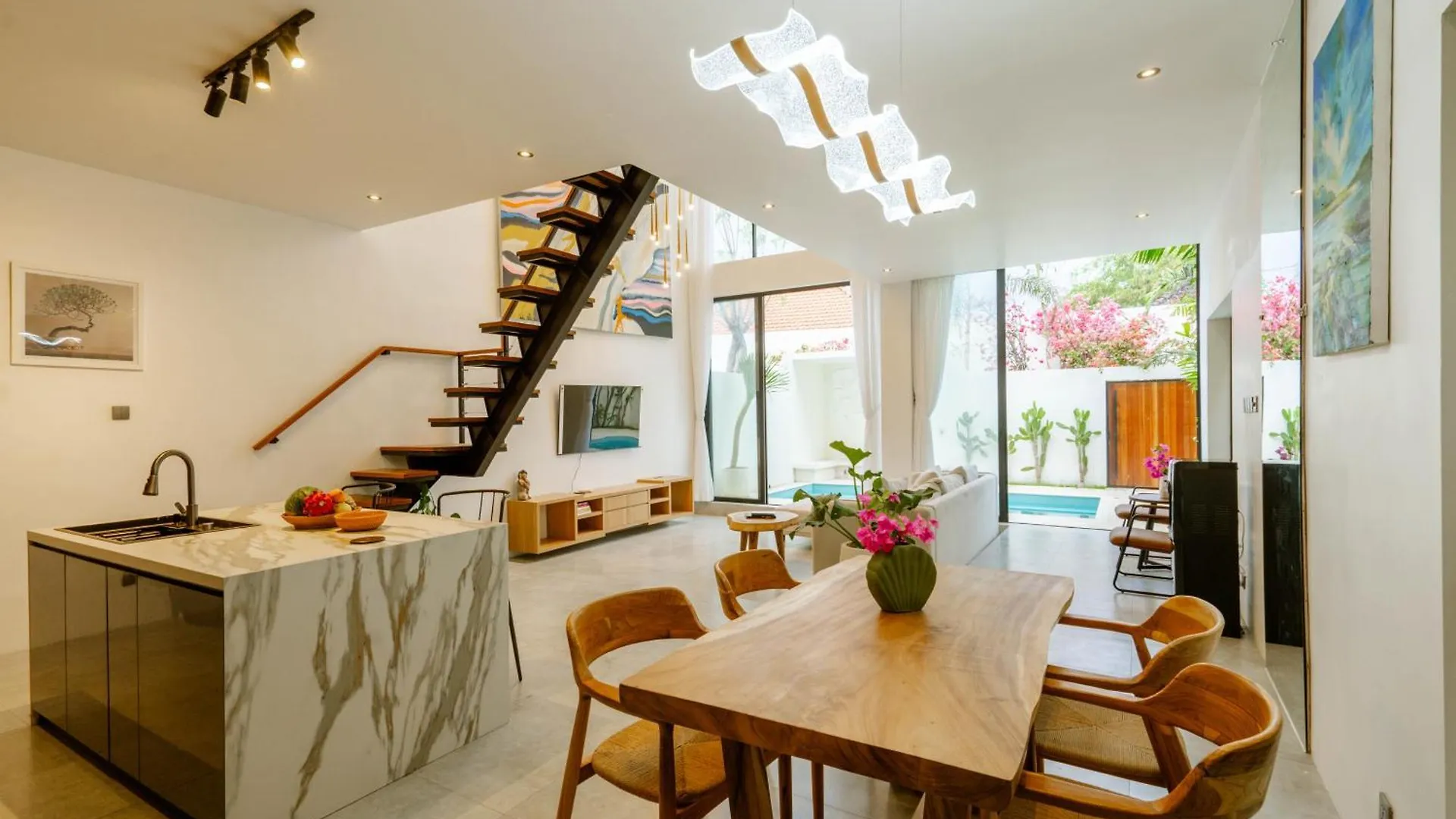 Canggu Stylish Modern 2 Bedroom Villa Dalung