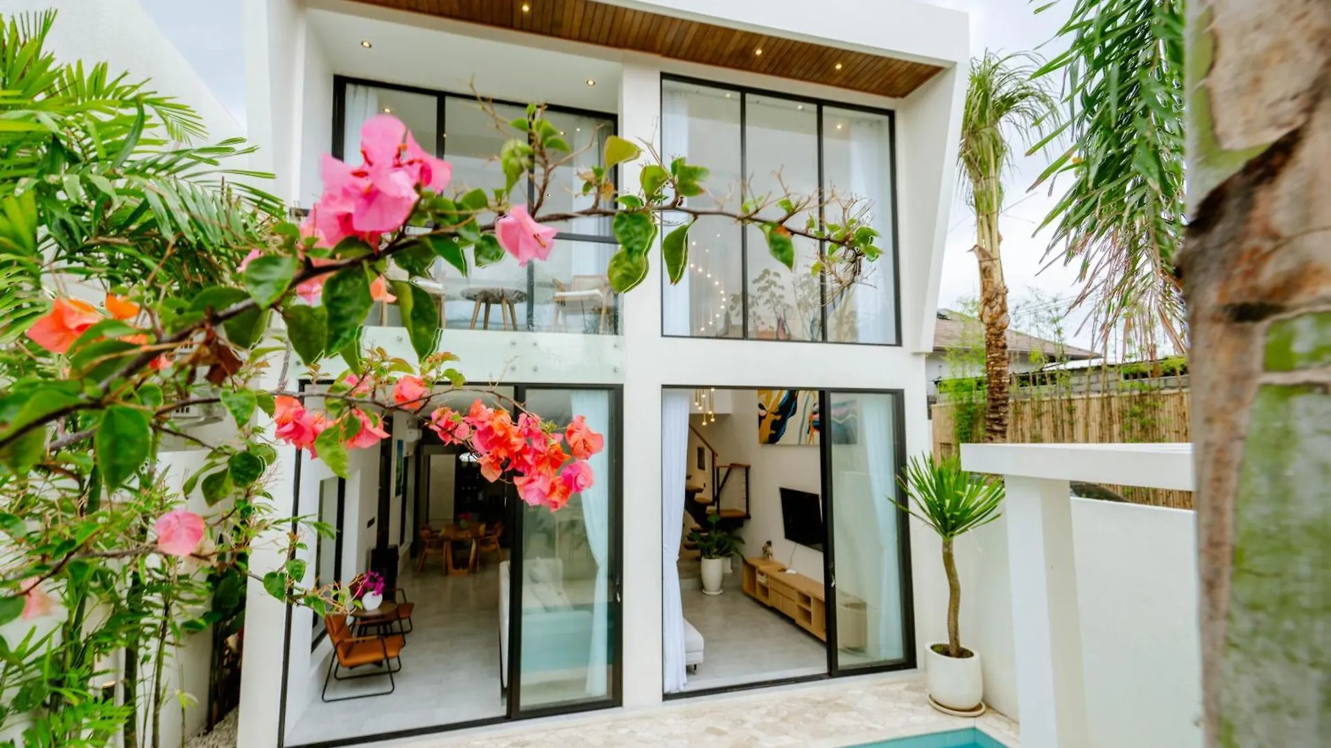 Canggu Stylish Modern 2 Bedroom Villa Dalung